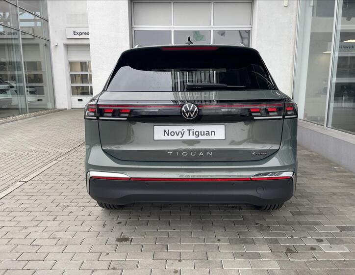 Volkswagen Tiguan 6