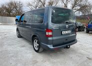 Volkswagen Multivan 12