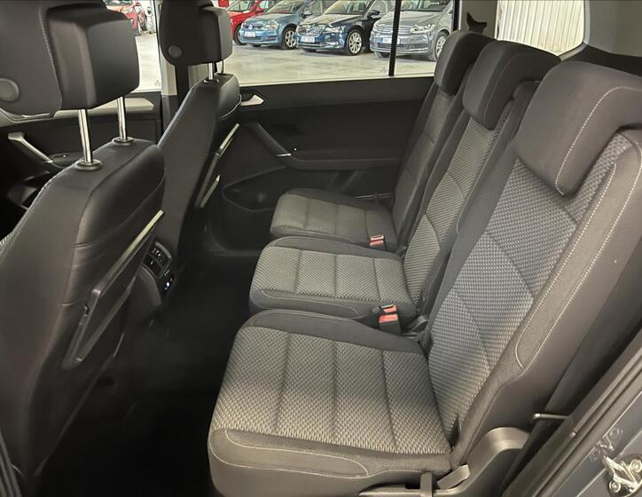 Volkswagen Touran 21