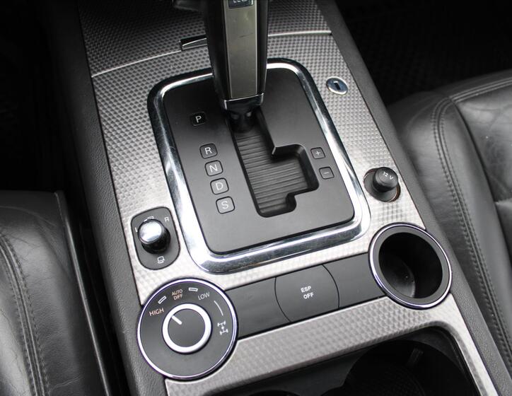 Volkswagen Touareg 19