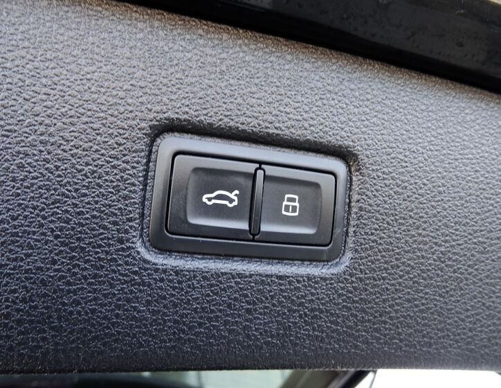 Audi Q7 28