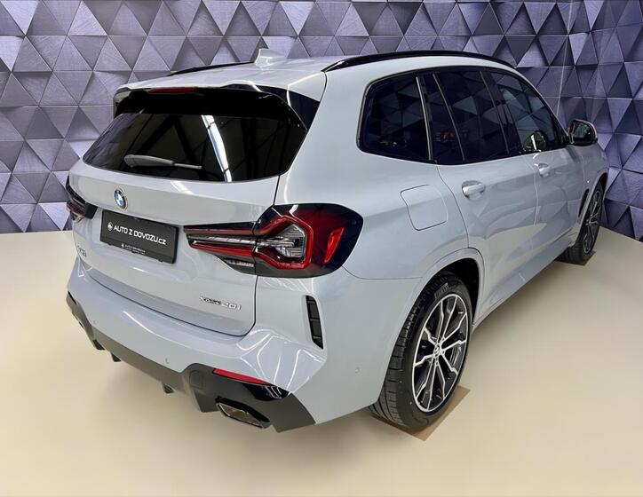 BMW X3 7