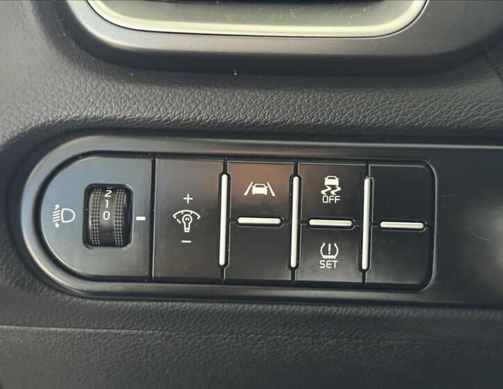 KIA Ceed 11