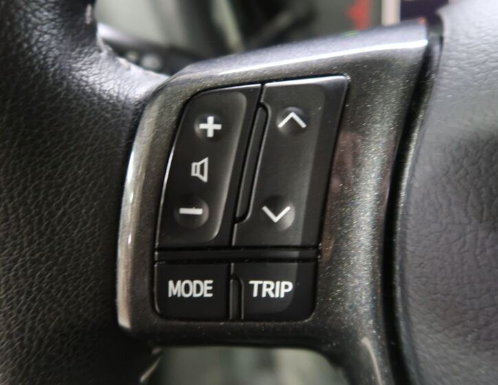 Toyota Yaris 23