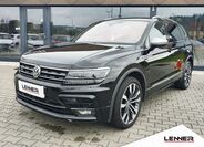Volkswagen Tiguan 1