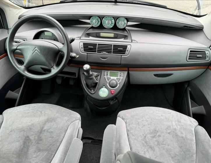 Citroën C8 37