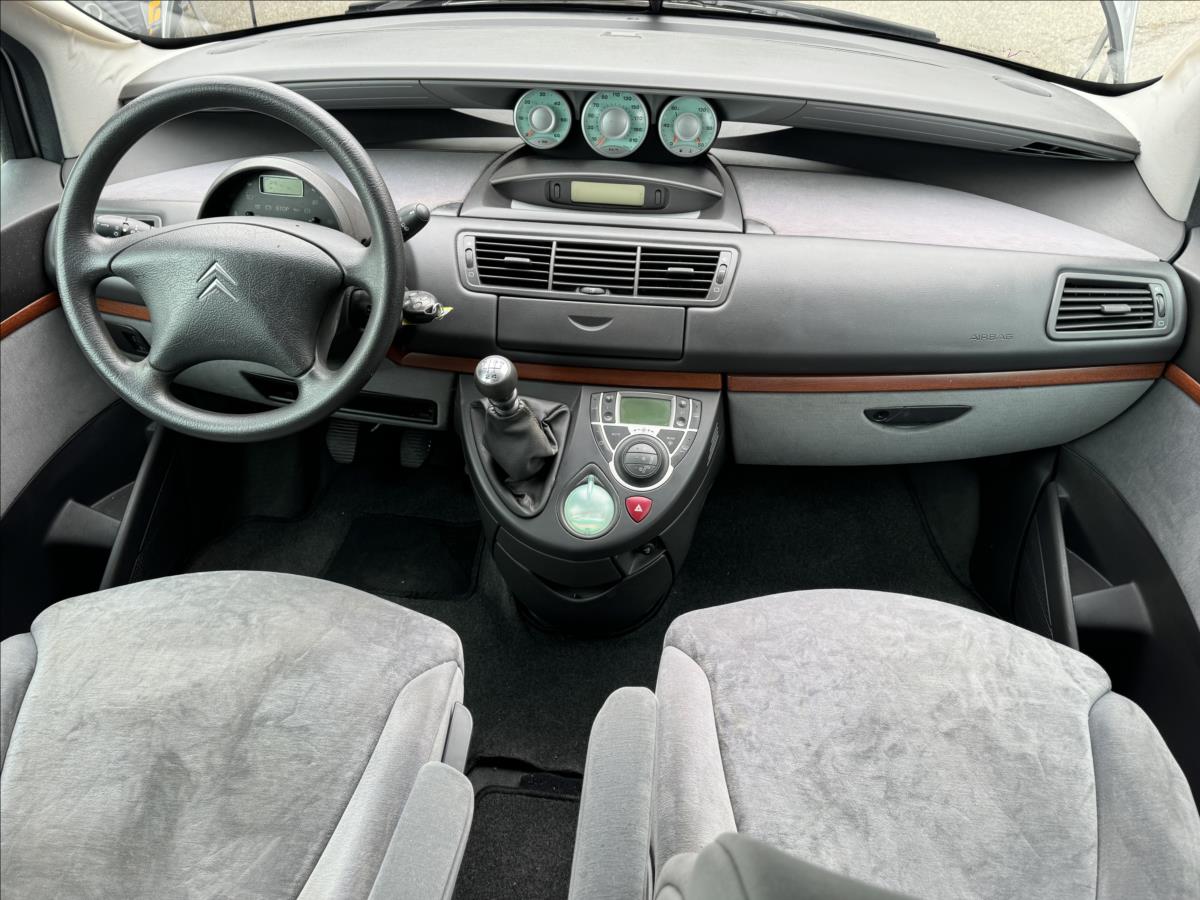 Citroën C8
