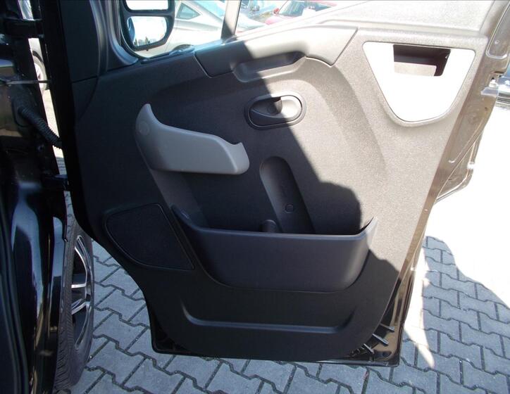 Opel Movano 24