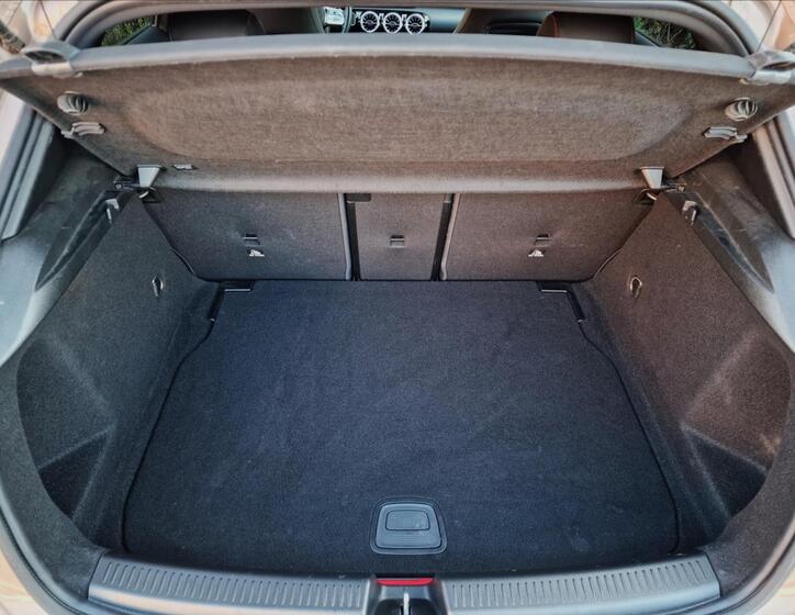 Mercedes-Benz Třídy A 16
