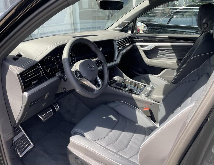 Volkswagen Touareg 10