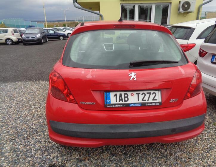 Peugeot 207 5