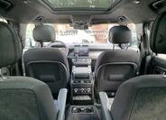 Land Rover Defender 22