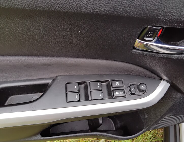 Suzuki Vitara 8