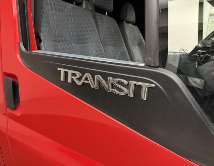 Ford Transit 28