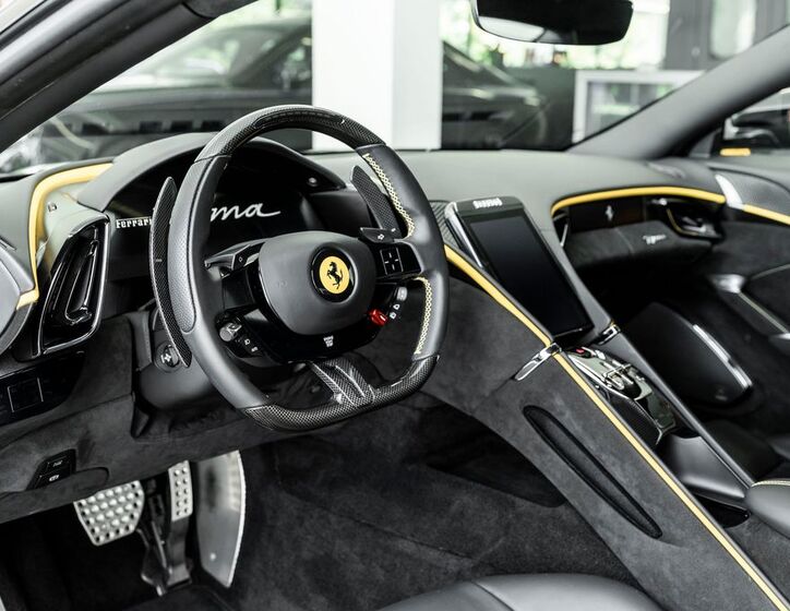 Ferrari Roma 5