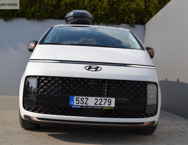 Hyundai Staria 79