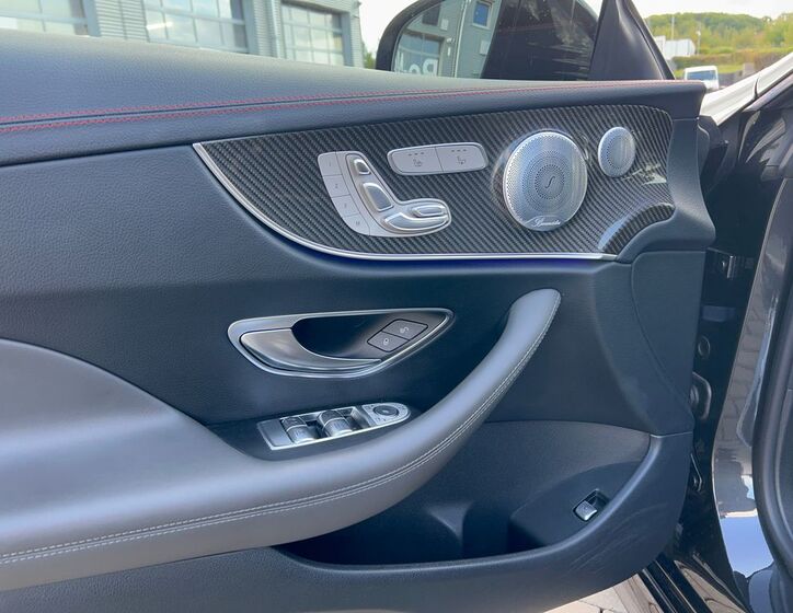 Mercedes-Benz Třídy E 22