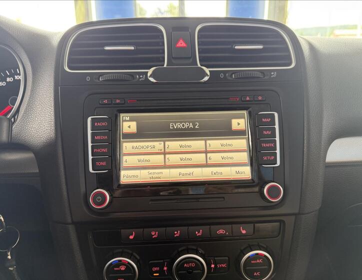 Volkswagen Golf 19