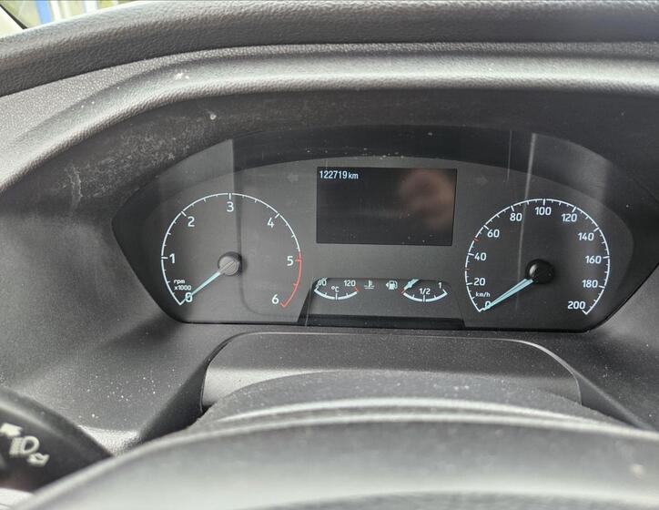 Ford Transit 11