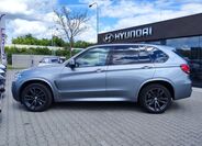 BMW X5 8