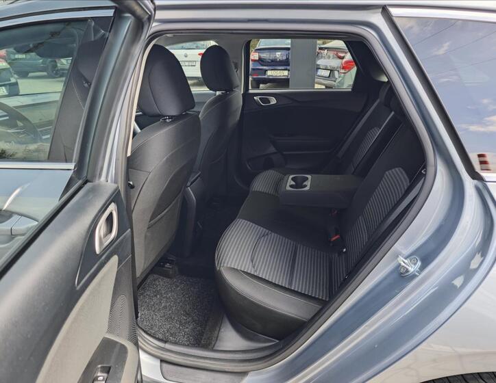 KIA Ceed 11