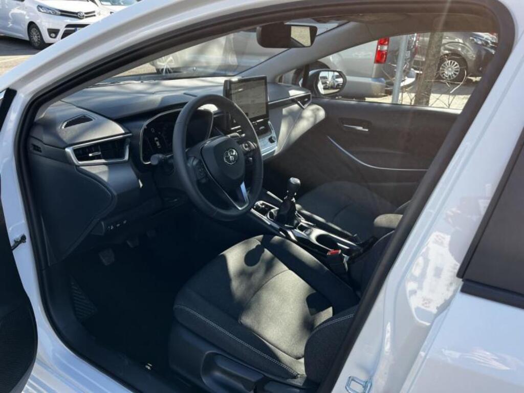 Toyota Corolla 11