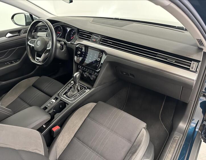 Volkswagen Passat 23