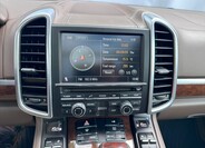 Porsche Cayenne 29