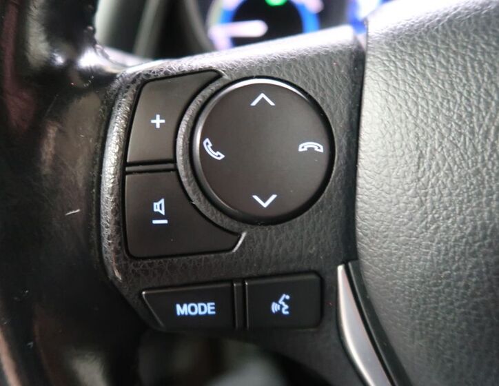 Toyota Auris 22