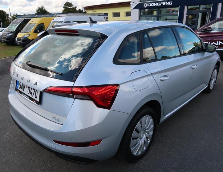 Škoda Scala 3