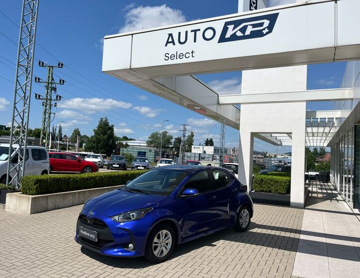 Toyota Yaris 1