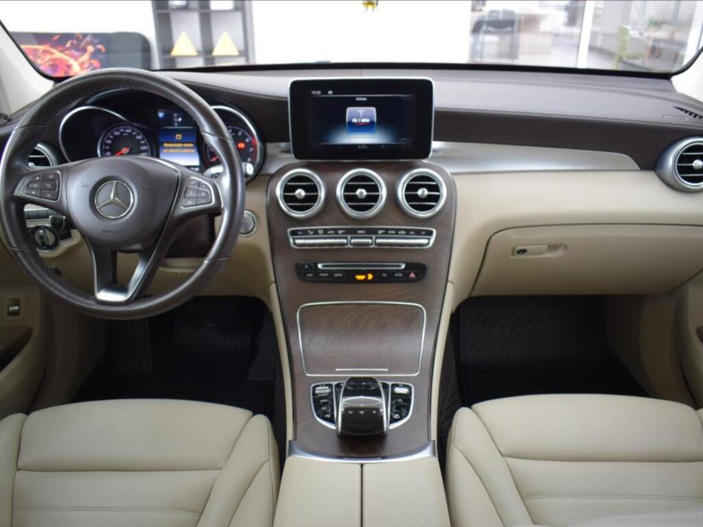 Mercedes-Benz GLC 14