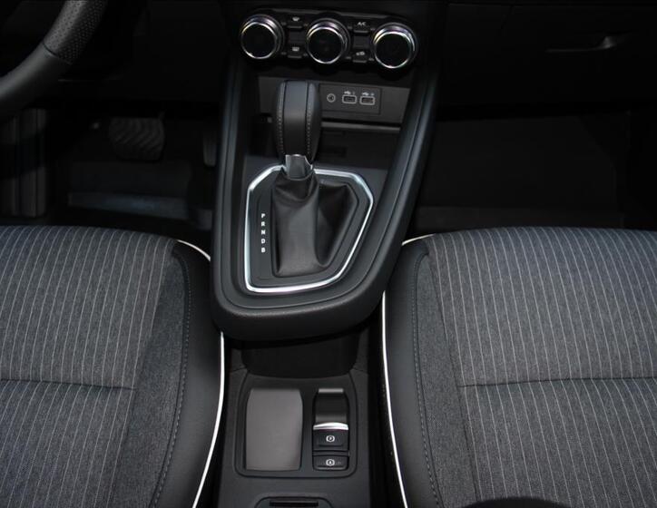 Mitsubishi Colt 27