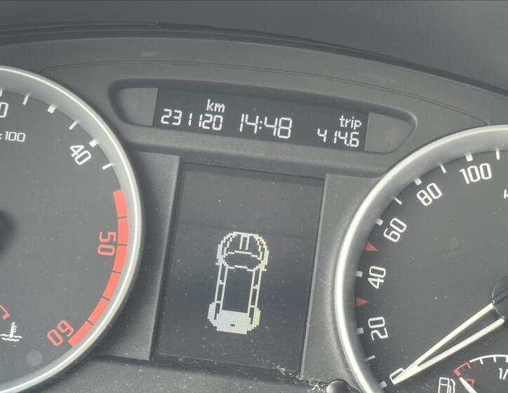 Škoda Roomster 10