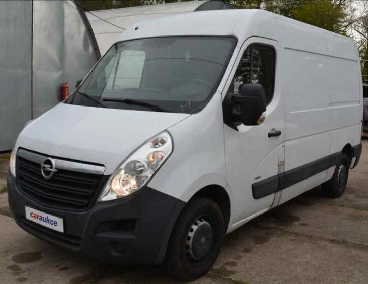 Opel Movano 1