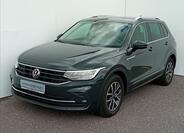 Volkswagen Tiguan 1