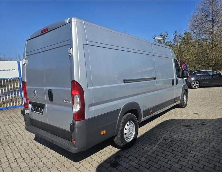 Peugeot Boxer 4