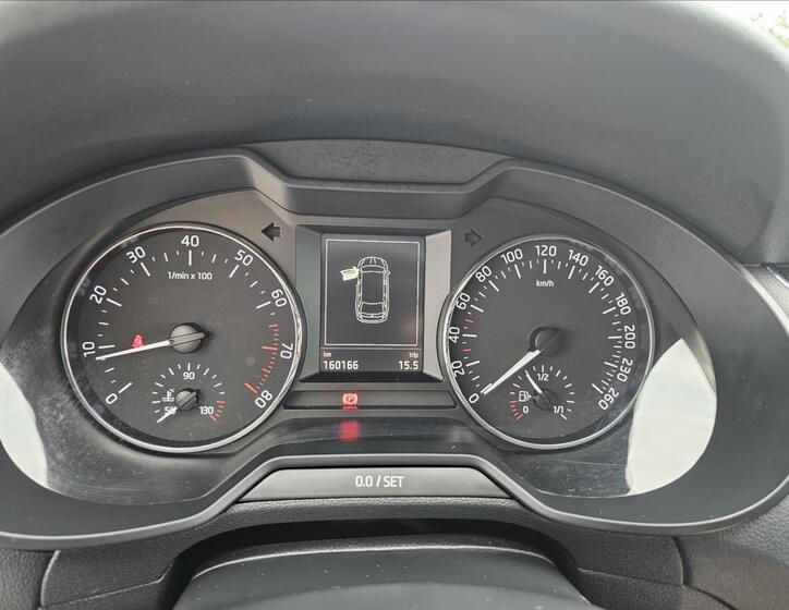 Škoda Octavia 15