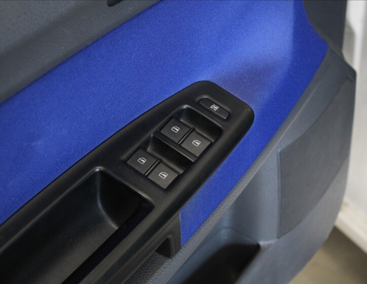 Volkswagen Polo 13