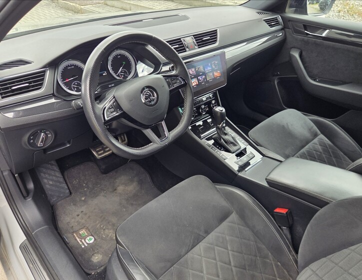 Škoda Superb 5