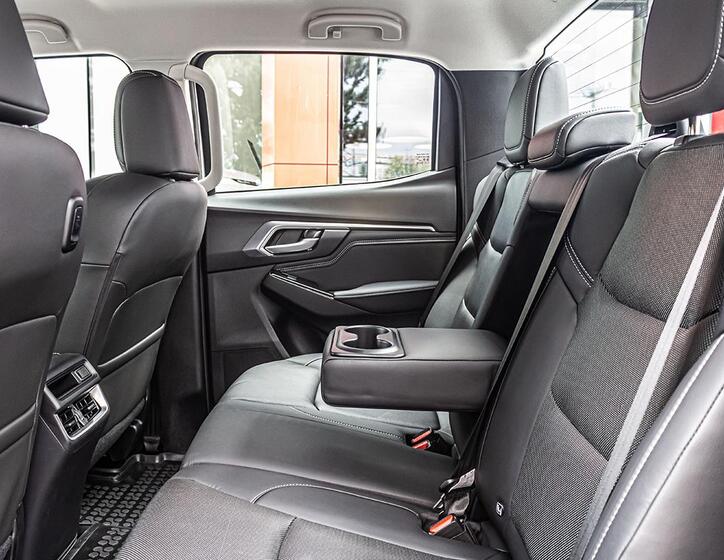 Isuzu D-Max 29