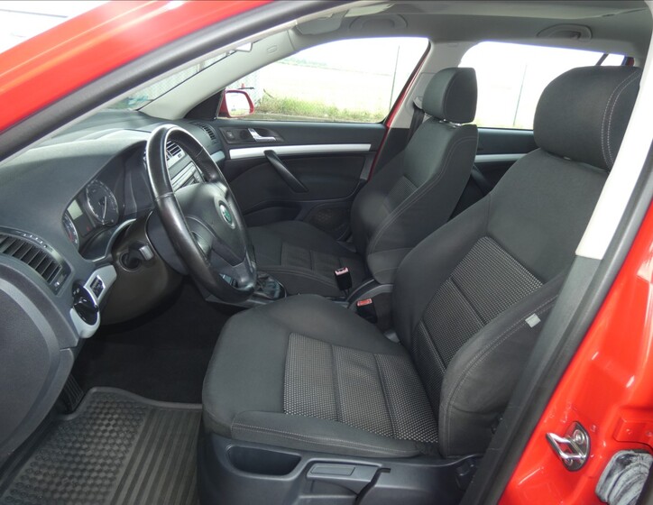 Škoda Octavia 8