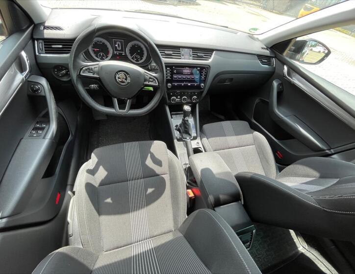 Škoda Octavia 15