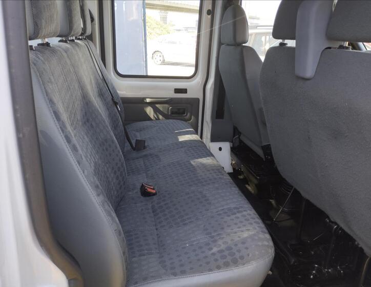 Ford Transit 9