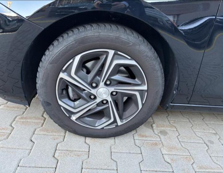 Hyundai i30 26
