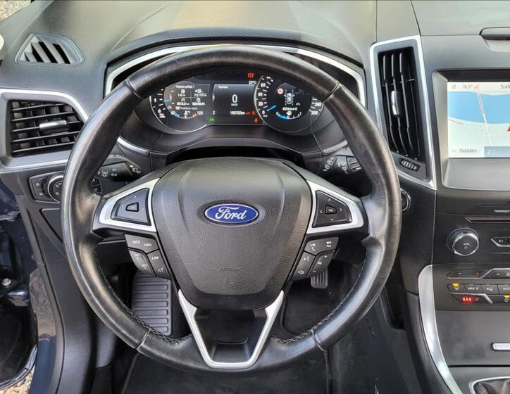 Ford Galaxy 22
