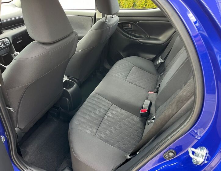Toyota Yaris 15