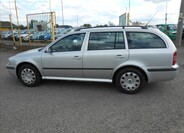 Škoda Octavia 12