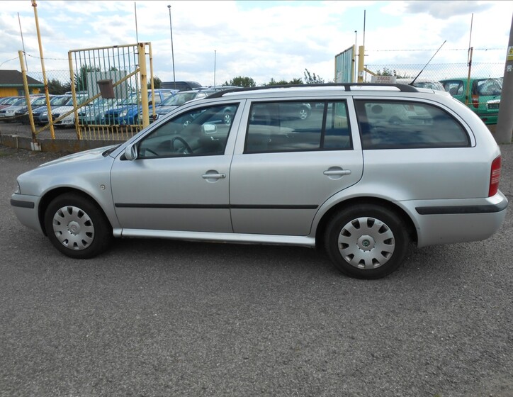 Škoda Octavia 12