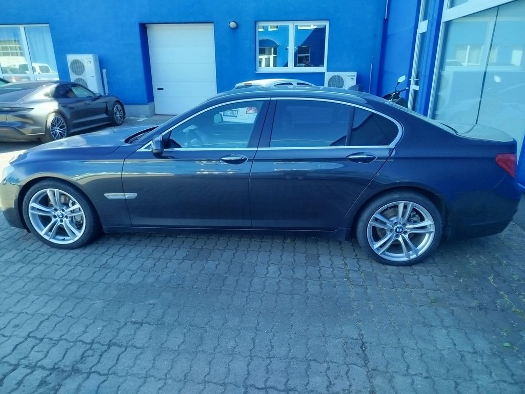 BMW Řada 7